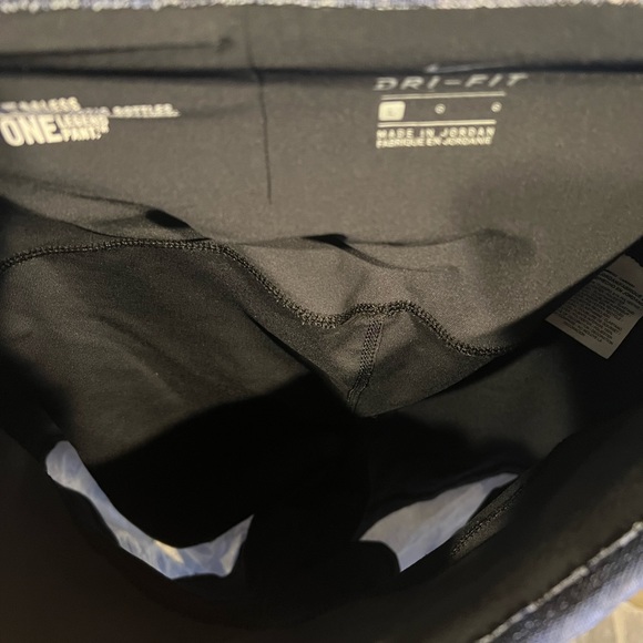 Nike dri fit leggings - Picture 4 of 5